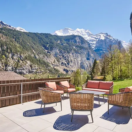 Mountain Love, Spectacular Views, Spacious & Luxurious Chalet Lauterbrunnen