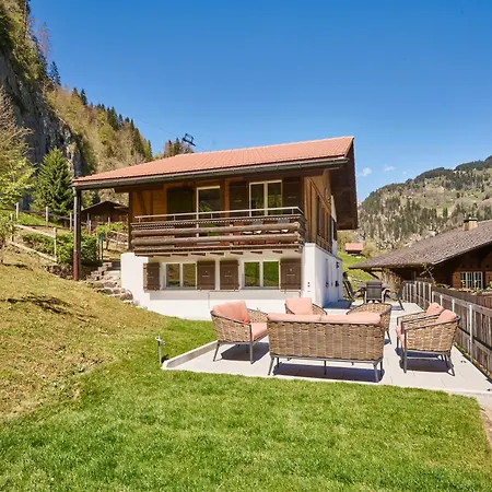 Chalet Mountain Love, Spectacular Views, Spacious & Luxurious *